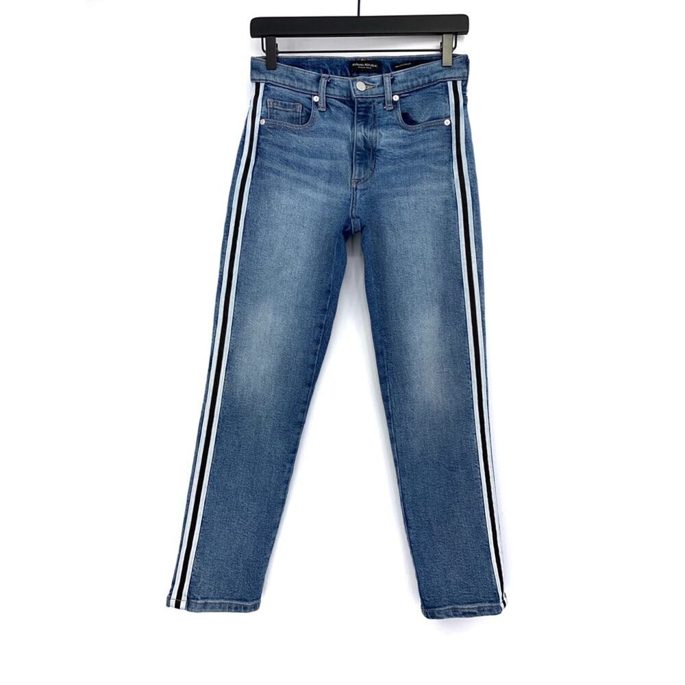 BANANA REPUBLIC Mid Rise Straight Jean Blue Wash 25